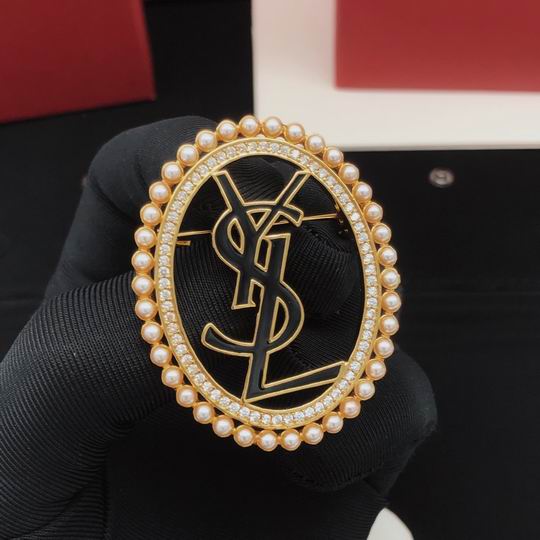 YSL Brooch 04lyh92